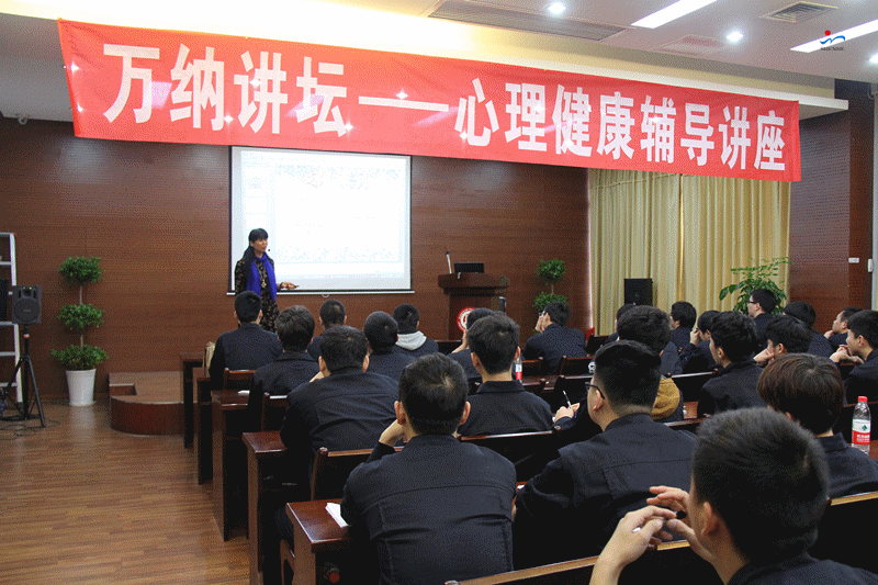 1487147541121457.gif 20160429083427652765.gif