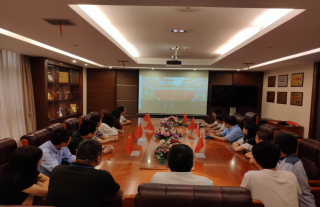 ��Ա�ƪ֮ԢĿ����ѫ�º͹��������ƺ�������ʽ