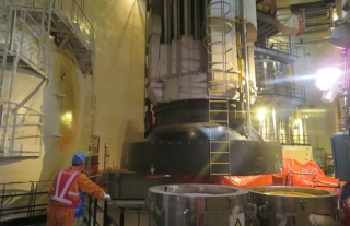 ����ǧ���̣�ǿ����������������ʵ���ټ���