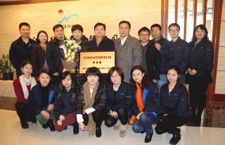 ����������ح��˾�ٿ�������ˡ������Ͷ���Ů��������Ů��������