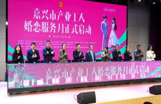 ������������һ��ֻ����������Լ�뺯�����~